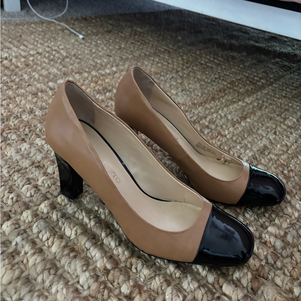 Elegant Tan and Black Women's Heels